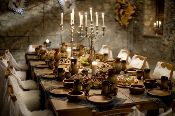 Medieval Feast Table | Free Images at Clker.com - vector clip art online,  royalty free & public domain